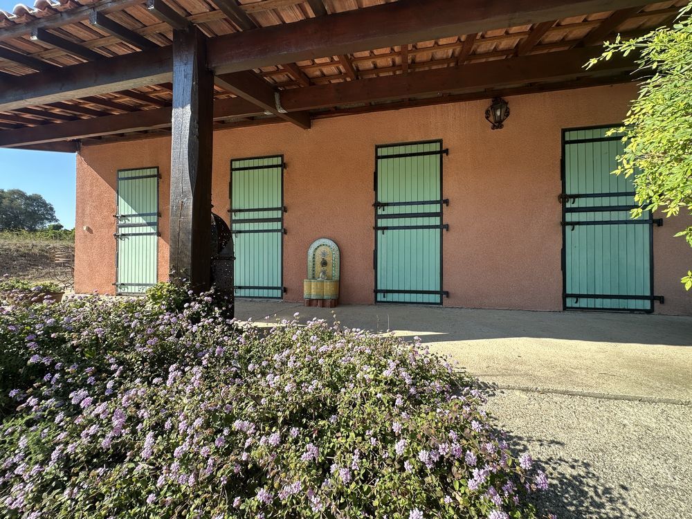 � vendre  Maison M�ze (34140)