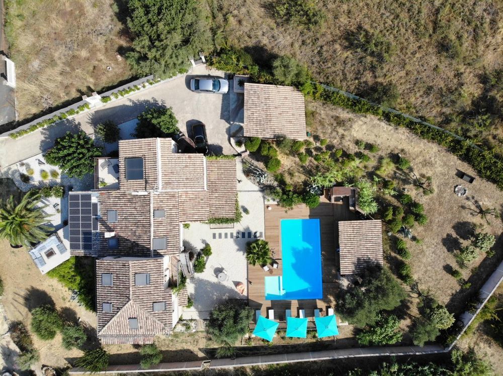 � vendre  Villa Campagnan (34230)