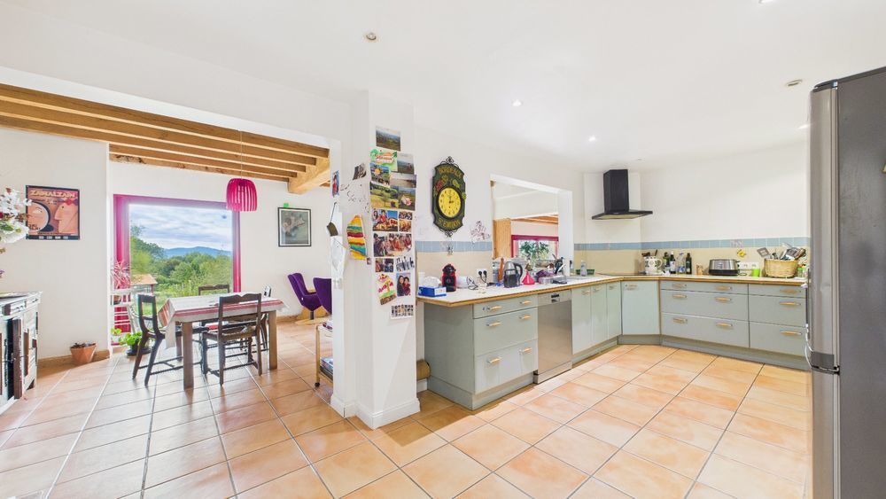 � vendre  Maison Bardos (64520)