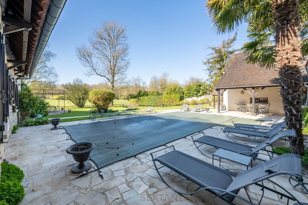 � vendre  Villa Fontainebleau (77300)