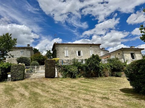   Maison Maison - 9 pi�ce(s) - 160 m�