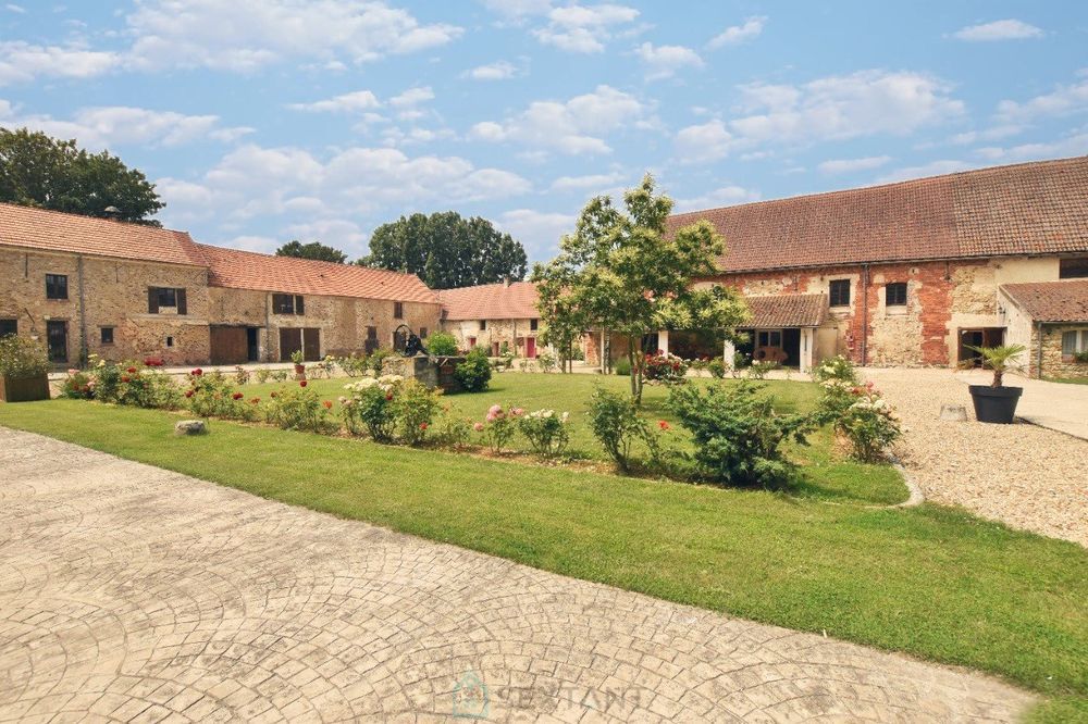 � vendre  Villa Coulommiers (77120)