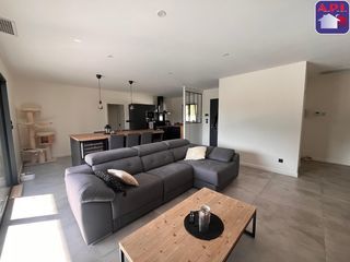  Villa � vendre 5 pi�ces 166 m�