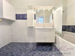  Appartement � louer 4 pi�ces 81 m�