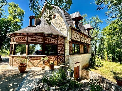   Maison Maison - 9 pi�ce(s) - 228 m�