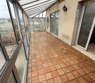  Maison � vendre 9 pi�ces 230 m�