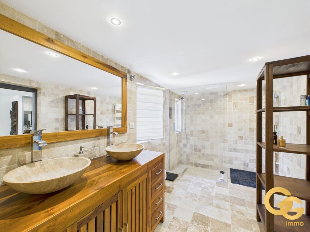 � vendre  Maison Grasse (06130)