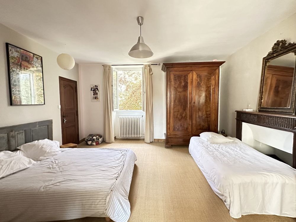 � vendre  Maison La Chapelle-aux-Saints (19120)