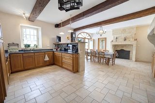  Villa � vendre 7 pi�ces 296 m�