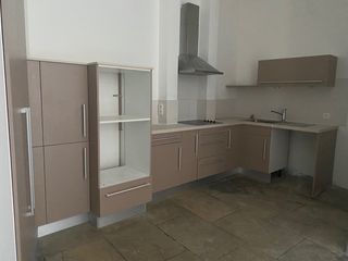  Appartement � louer 4 pi�ces 97 m�