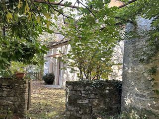  Maison � vendre 8 pi�ces 229 m�