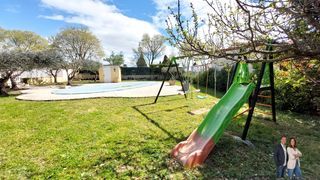  Villa � vendre 9 pi�ces 240 m�