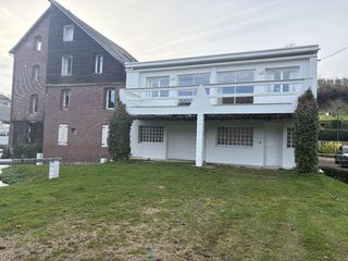  Maison � vendre 8 pi�ces 262 m�