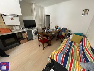  Immeuble � vendre 273 m�