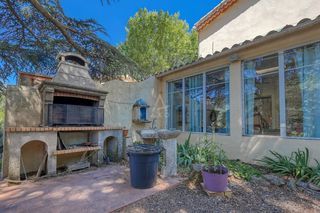  Villa � vendre 8 pi�ces 316 m�