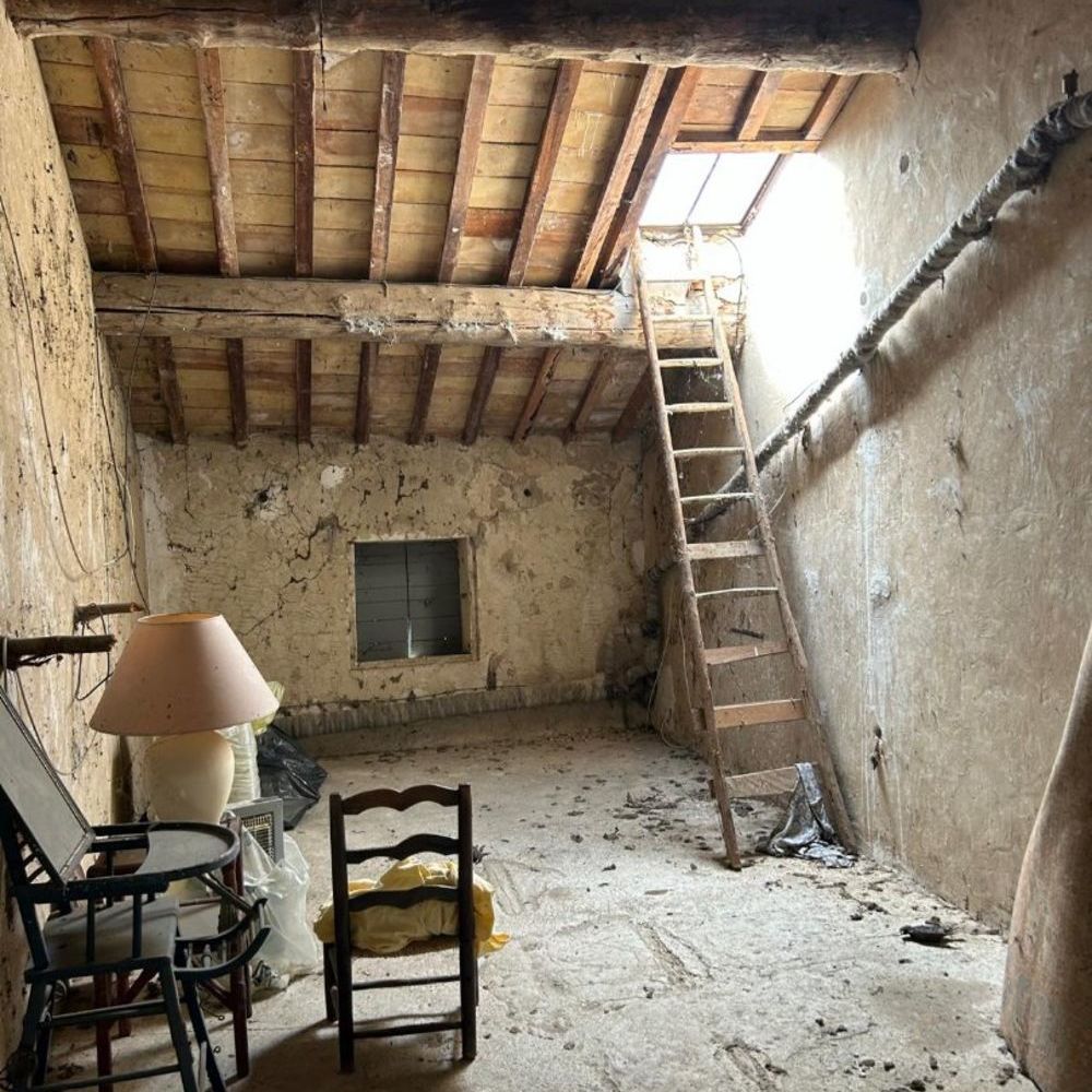 � vendre  Maison Monteux (84170)