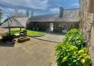  Maison � vendre 15 + pi�ces 440 m�