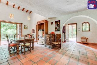  Villa � vendre 7 pi�ces 216 m�