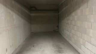  Parking / Garage � louer 