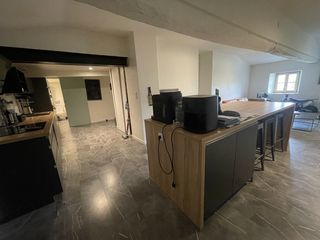  Appartement � vendre 3 pi�ces 99 m�