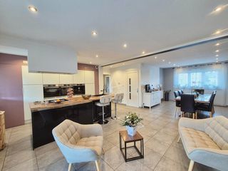  Appartement � vendre 5 pi�ces 92 m�