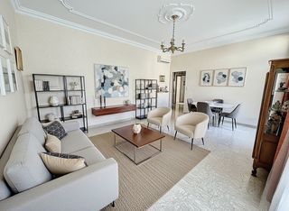  Appartement � vendre 6 pi�ces 121 m� Avignon