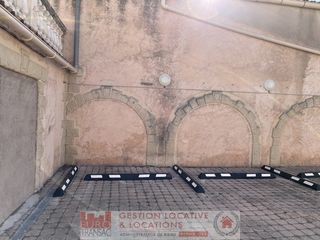  Parking / Garage � louer 12 m�