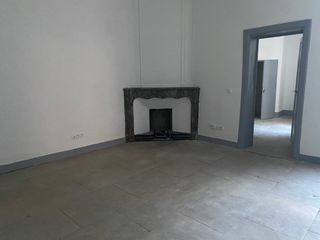  Appartement � louer 4 pi�ces 97 m�