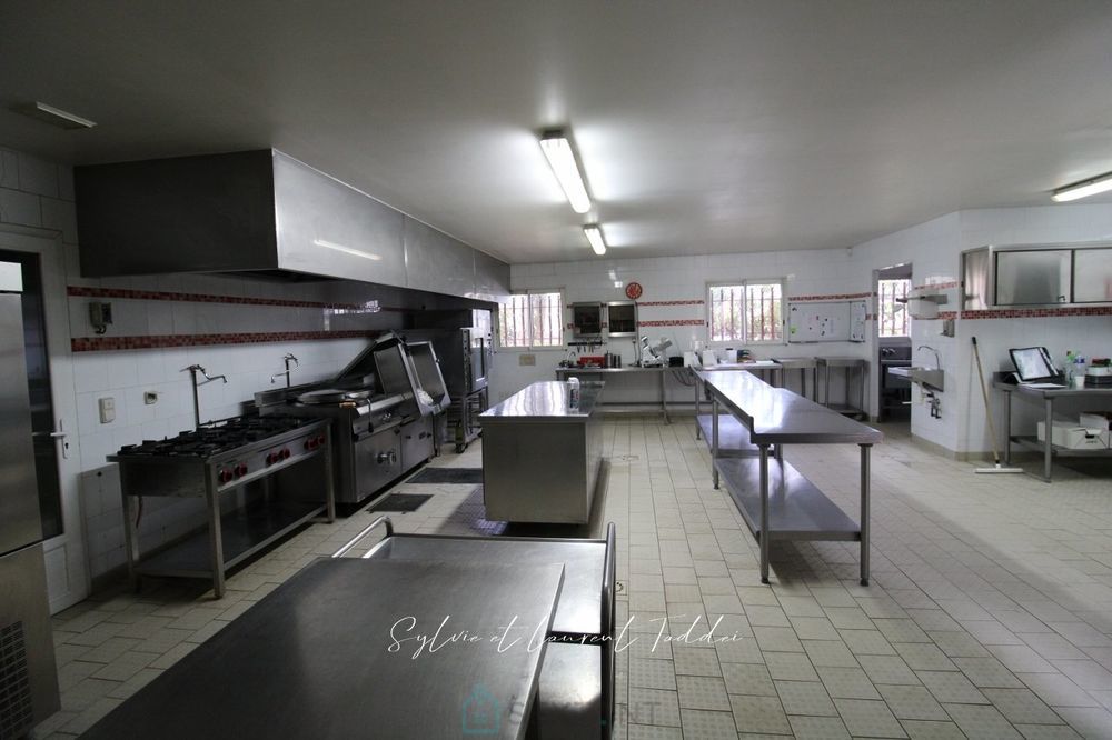 � vendre  Villa Bordeaux (33000)