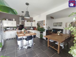  Maison � vendre 4 pi�ces 130 m�