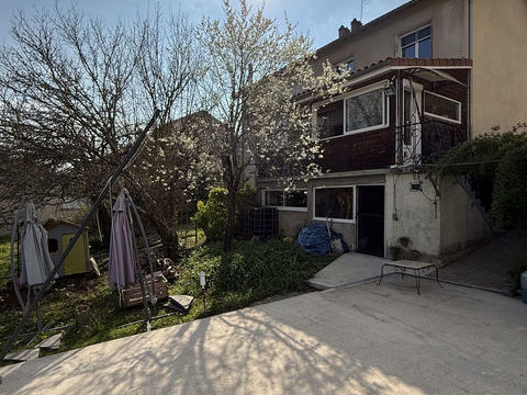   Maison Maison - 5 pi�ce(s) - 88 m�