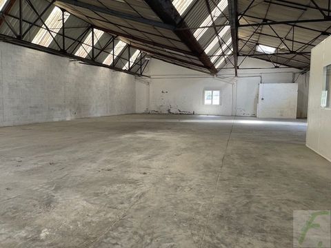 Locaux d'activit&eacute; 7990 38530 Pontcharra