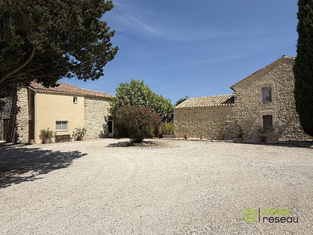 � vendre  Villa Montfavet (84140)