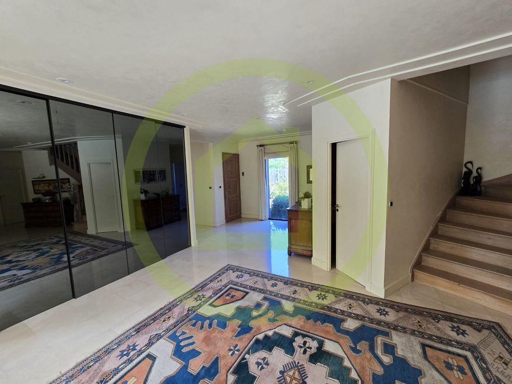 � vendre  Villa Saint-Denis-en-Val (45560)