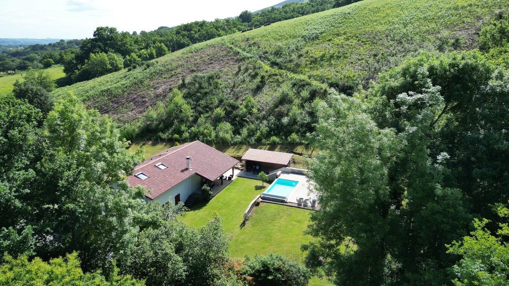 � vendre  Maison Ascain (64310)