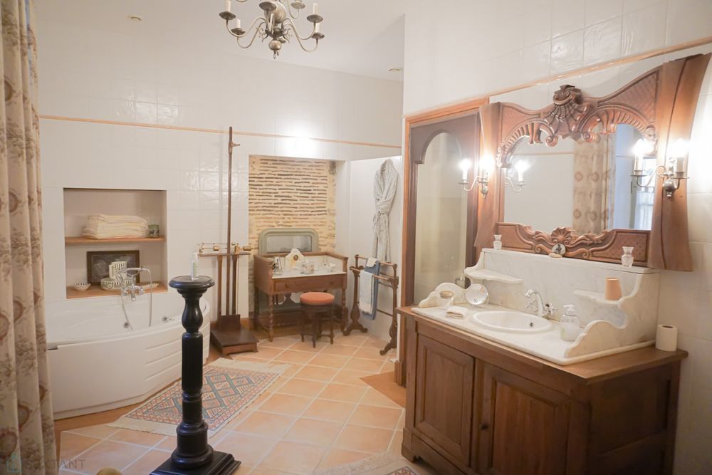 � vendre  Villa Nontron (24300)