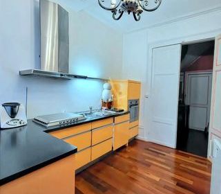  Immeuble � vendre 241 m�