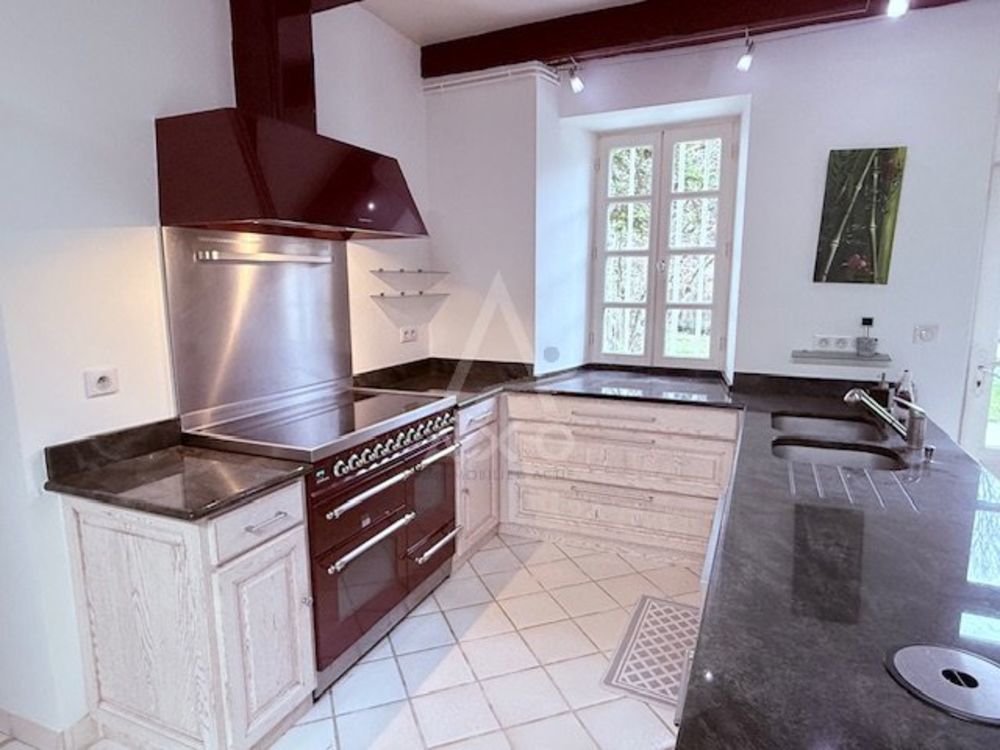 � vendre  Villa Angoul�me (16000)