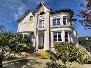  Maison � vendre 9 pi�ces 198 m�