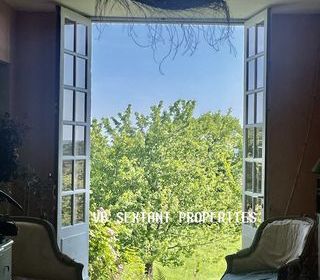  Villa � vendre 15 + pi�ces 550 m�