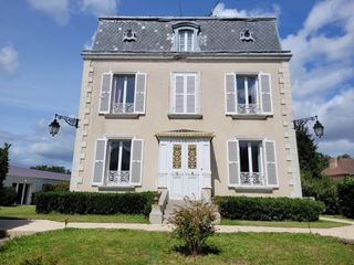  Maison � vendre 12 pi�ces 320 m�