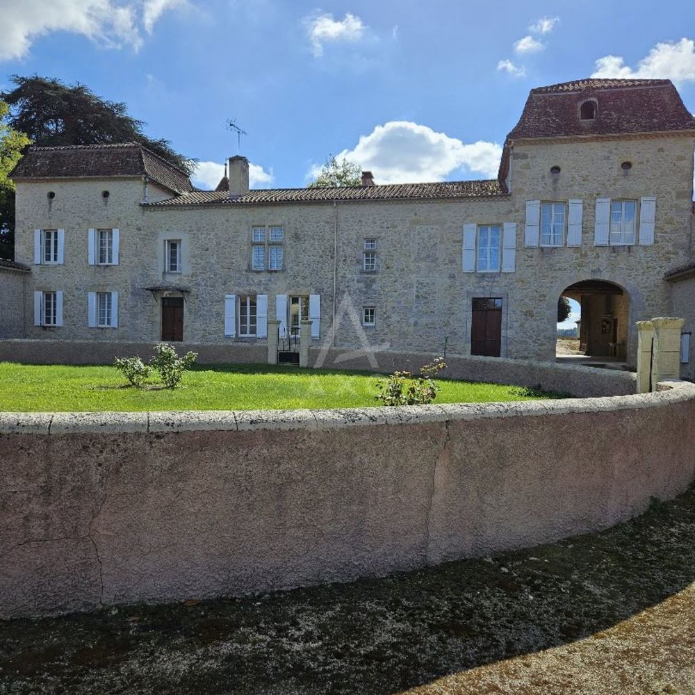 � vendre  Maison Montr�al (32250)