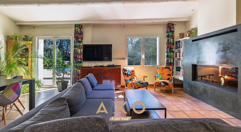 � vendre  Villa Jouques (13490)