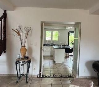  Maison � vendre 8 pi�ces 213 m�