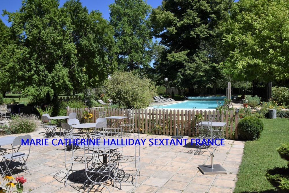 � vendre  Villa Antonne-et-Trigonant (24420)