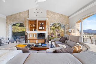  Maison � vendre 6 pi�ces 195 m�