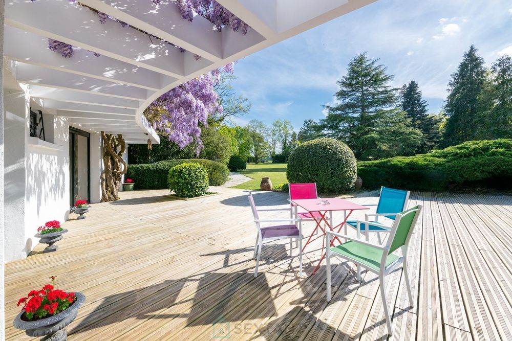 � vendre  Villa Fontainebleau (77300)