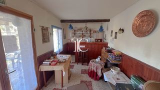  Maison � vendre 13 pi�ces 334 m�