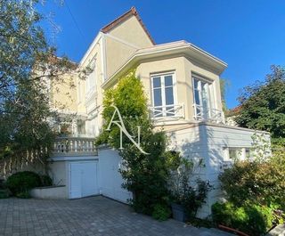  Maison � vendre 8 pi�ces 166 m�