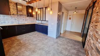  Appartement � vendre 5 pi�ces 94 m�